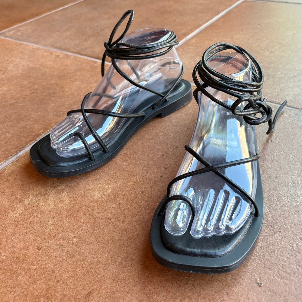 Seychelles "Lilac" Tie Up Sandals - Gladiator Wrap Style Leather Flats size 7